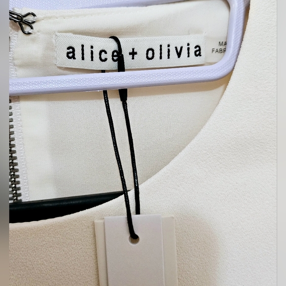 🕊️ Alice and Olivia “Izola Feather-Trim Minidress”🕊️ - Picture 7 of 12